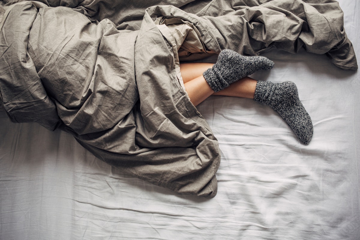 Çorapla Uyumak Zararlı Mı? Doğru Bilinen Yanlışlar