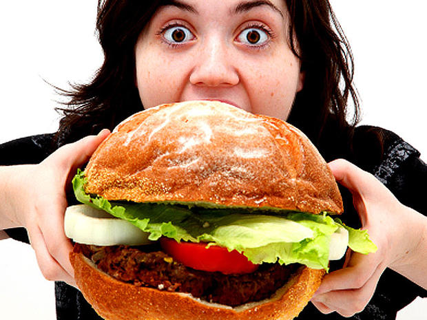Aşırı Yeme Bozukluğu Belirtileri, Nedenleri ve Diyalektik Davranış Terapisi