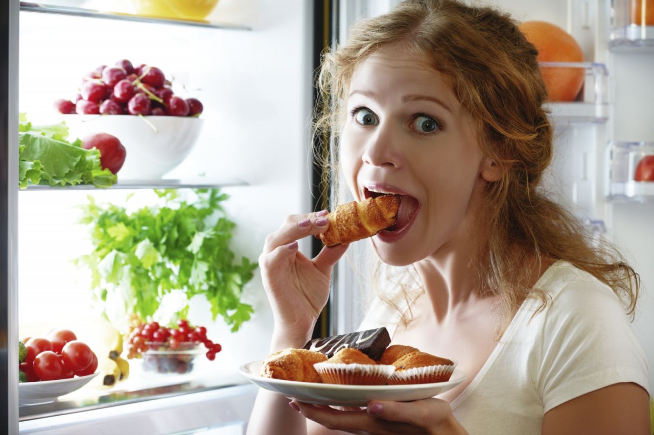 Evde Karantina Günlerinde Stresten Yemeyi Önlemenin 13 Yolu