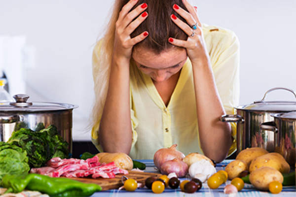 Migrene Ne İyi Gelir? Migren Neden Olur? Migreni Tetikleyen 10 Gıda
