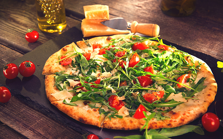 Pizza Sağlıklı mı? Pizza Severler için Beslenme İpuçları