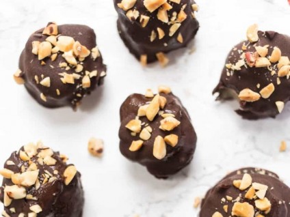 Diyetasistan Muzlu Snickers Tarifi