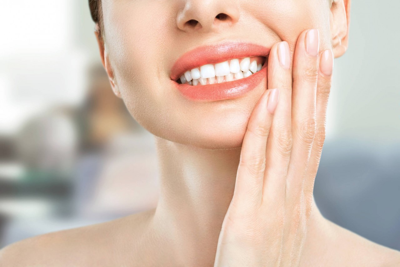 Karbonatla Diş Beyazlatma Ve Tüm Doğal Diş Beyazlatma Yöntemleri