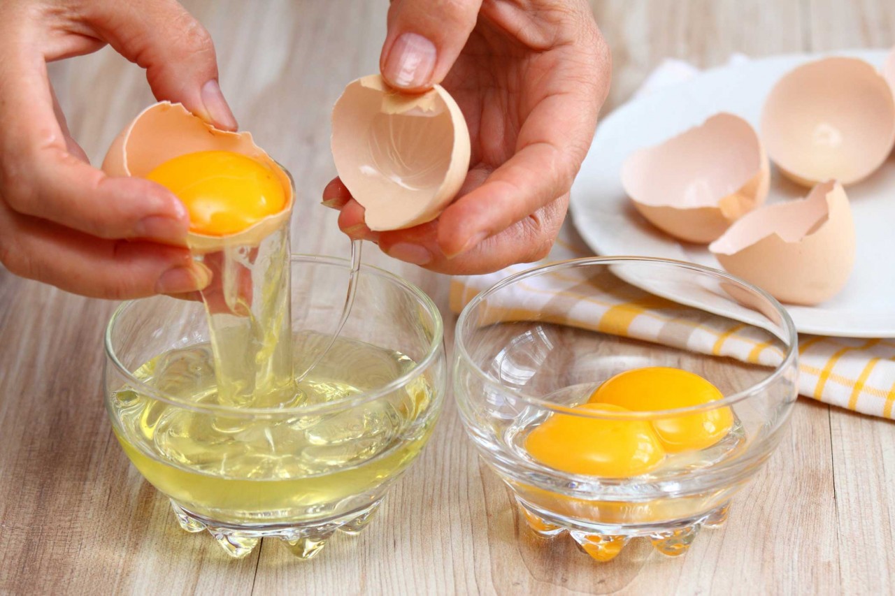 Yumurta Akı mı Tüm Yumurta mı Yemelisiniz? Yumurta Akı Besin Değeri ve Zararları